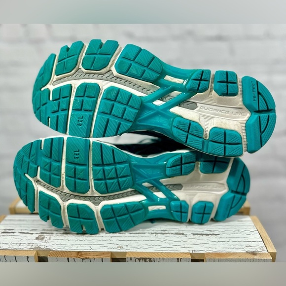 Women’s ASICS Emerald Gel Kayano 21, Size 7 - Picture 9 of 10